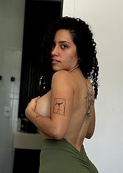 Rafaela Sumpani image 3 of 4