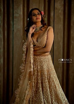 Ragini Dwivedi image 3 of 4