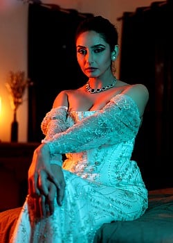 Ragini Dwivedi image 4 of 4
