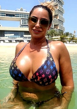 Raluca Pop image 3 of 4