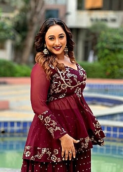 Rani Chatterjee image 2 of 4