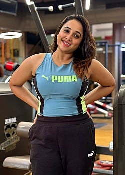 Rani Chatterjee image 3 of 4