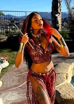 Rani Punnani image 2 of 4