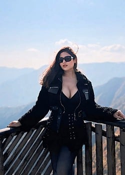 Rashu Dobriyal image 2 of 4