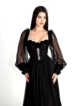 Rawan Bin Hussain image 1 of 4