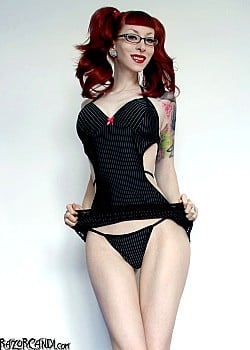 Razor Candi image 2 of 4