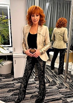 Reba Mcentire image 2 of 4