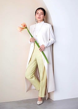 Rebecca Eri Rabone image 4 of 4