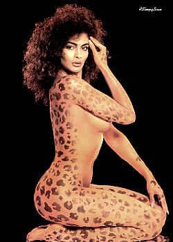 Rebecca Ferratti image 4 of 4