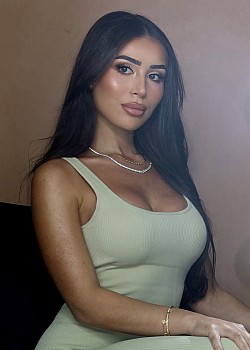 Rebecca Makhlouf image 2 of 2