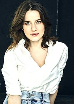 Rebecca Marder image 2 of 2