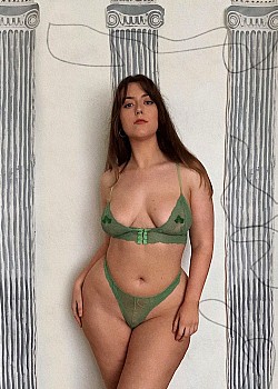 Rebecca Penfold image 2 of 4