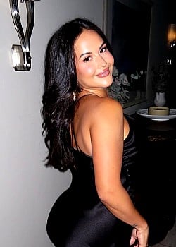 Rebecca Rabeiro image 2 of 3
