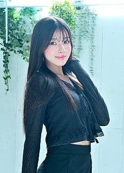 Reika Fujishiro image 2 of 3