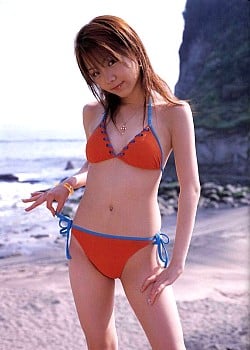 Reina Tanaka image 3 of 4