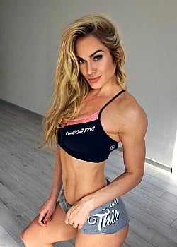 Renata Nowak image 2 of 3