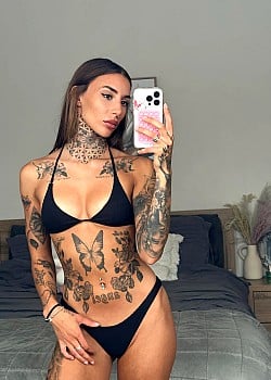 Renee Savy image 4 of 4