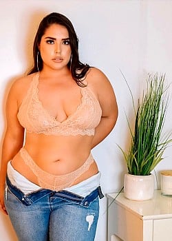 Reyna Bourgoyne image 2 of 4