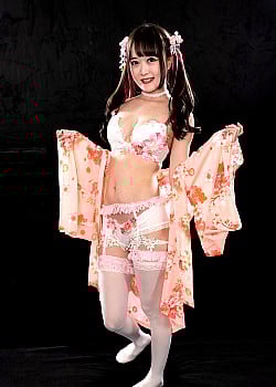 Ria Kurumi image 4 of 4