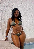Rianna Lewis profile photo