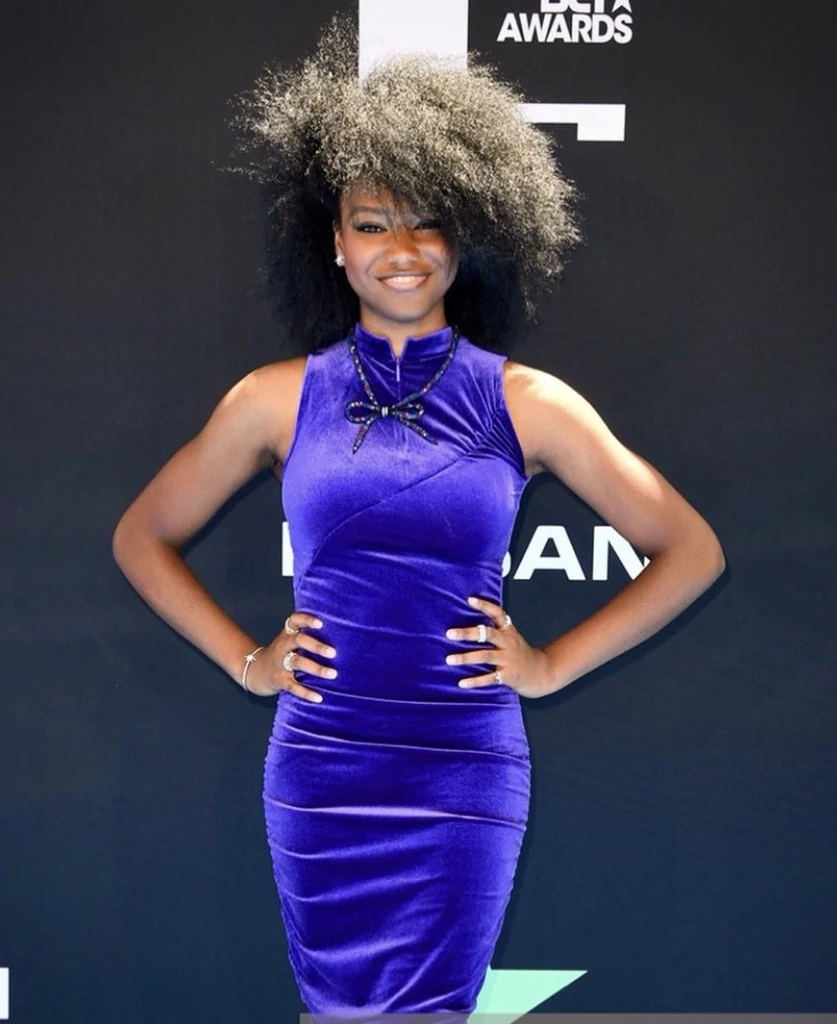 Riele Downs - Free pics, galleries & more at Babepedia