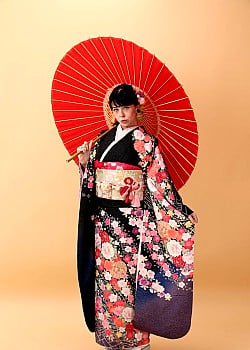 Riini image 2 of 2