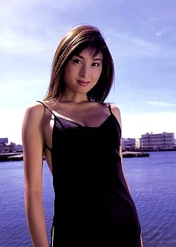 Rika Uesagi image 3 of 4