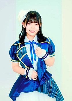 Rikako Aono image 2 of 3
