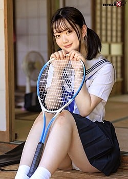 Riko Hashimoto image 2 of 2