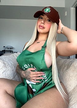 Riley Kane image 3 of 3