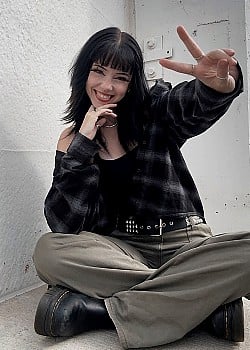 Rilie Huntley image 3 of 4