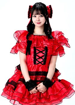 Rin Asahina image 1 of 3
