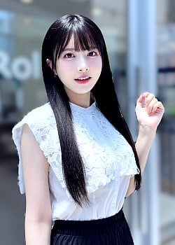 Rina Tsukishiro