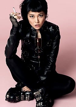 Rinko Kikuchi image 2 of 3