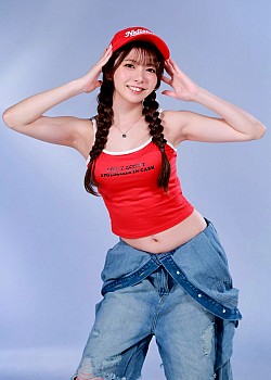 Riri Tachibana image 2 of 4
