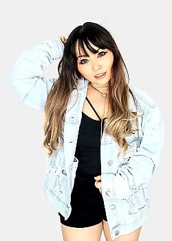 Risa Mei image 2 of 2