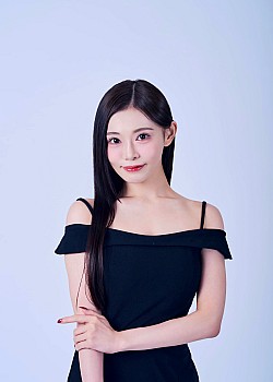 Risa Tamaru image 4 of 4