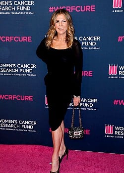 Rita Wilson image 2 of 4