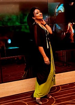 Rituparna Sengupta image 4 of 4