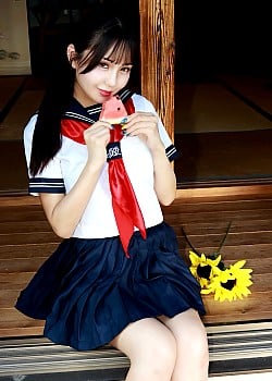Roa Ezaki image 2 of 4