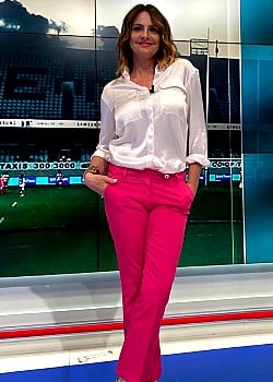 Roberta Noe\' image 2 of 2