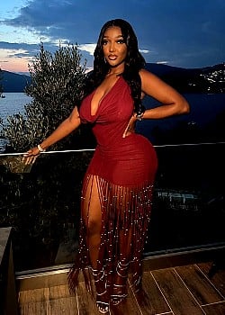 Robyn Banks image 2 of 4