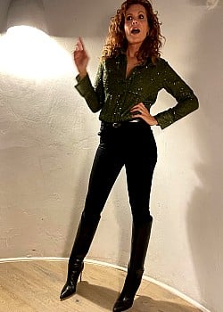 Robyn Lively image 4 of 4