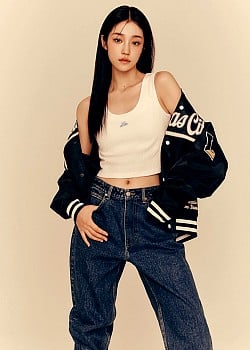 Roh Yoon-seo image 3 of 4