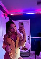 Romi Blue profile photo
