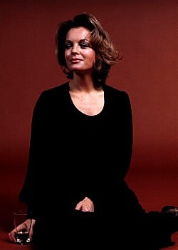 Romy Schneider image 4 of 4