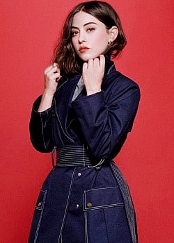 Rosa Salazar image 3 of 4
