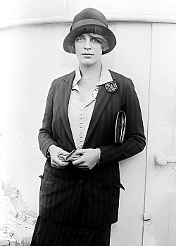 Rosamond Pinchot image 1 of 1