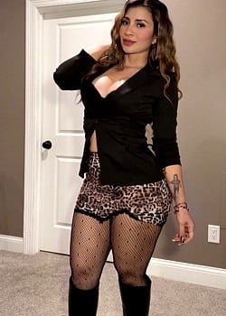 Rosangela Suazo image 3 of 4