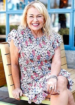 Roseanne Barr image 3 of 4